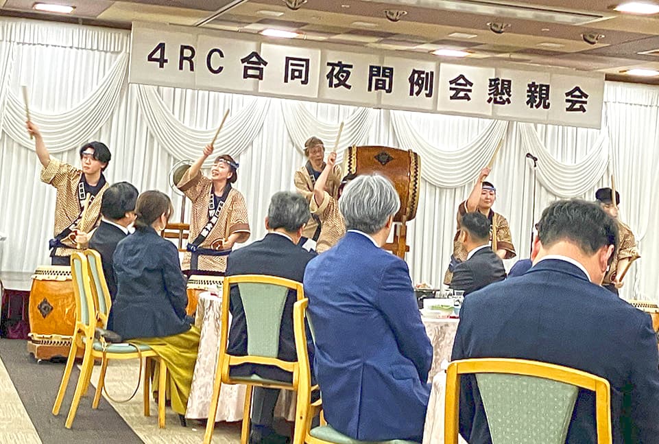 例会風景